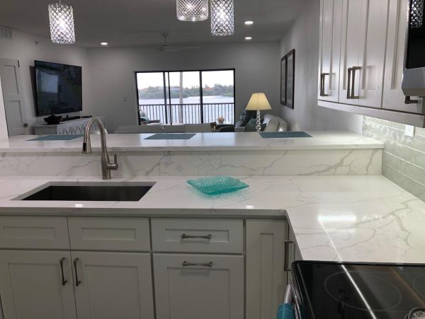 Elegant Vacation Condo in Longboat Key Two Bedrooms Sleeps 4
