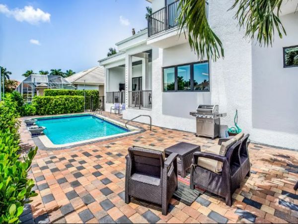 Four Bedroom Luxury Home with Pool in Marco Island