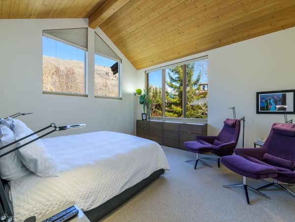 Luxury 5 Bedroom Vail Home Sleeps 12