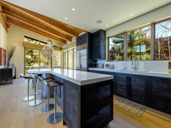 Luxury 5 Bedroom Vail Home Sleeps 12
