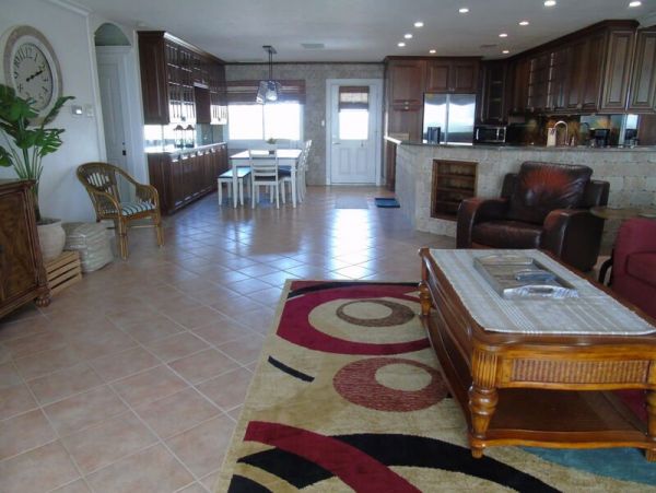 Spectacular Views Await You In This Vacation Condo 6 Guests