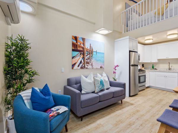 San Diego Beach Communities North Home 995631