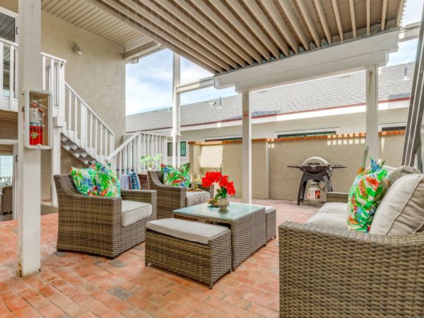 San Diego Beach Communities North Condo 995632