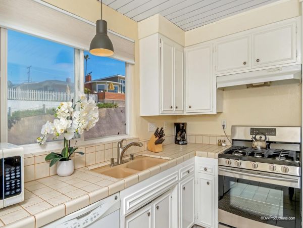 San Diego Beach Communities North Condo 995632
