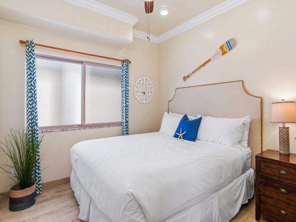 San Diego Beach Communities North Condo 995633