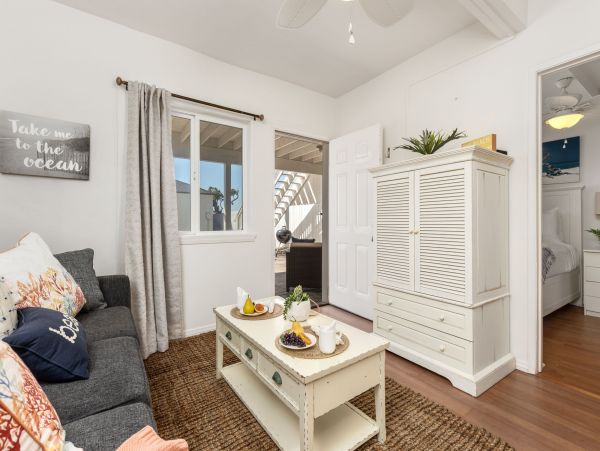 San Diego Beach Communities North Condo 995635