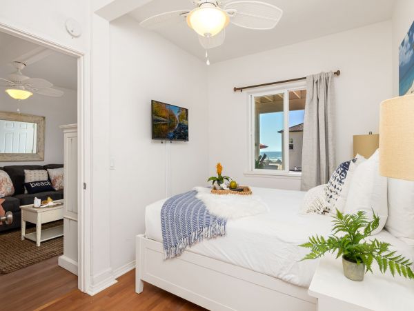 San Diego Beach Communities North Condo 995635