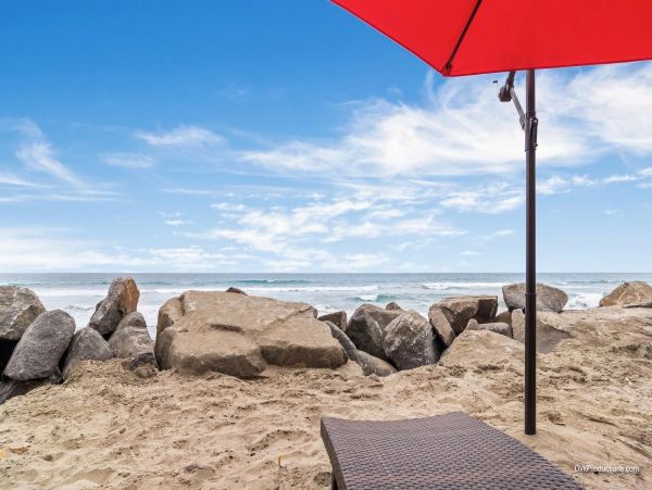 San Diego Beach Communities North Condo 995636