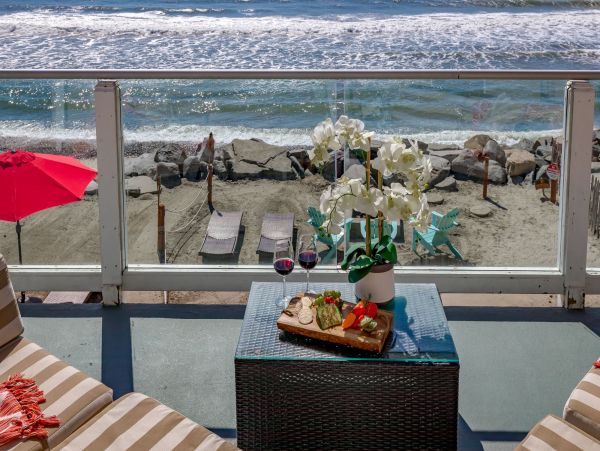 San Diego Beach Communities North Condo 995636