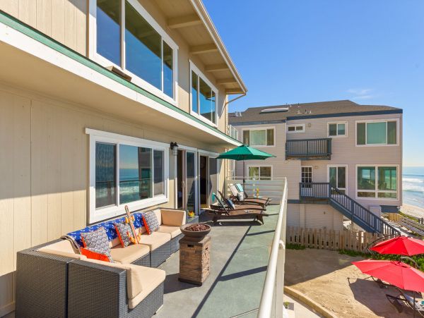 San Diego Beach Communities North Condo 995636