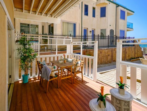San Diego Beach Communities North Condo 995637