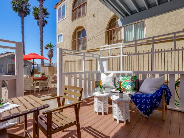 San Diego Beach Communities North Condo 995637