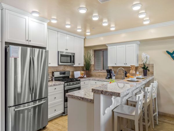 San Diego Beach Communities North Condo 995639