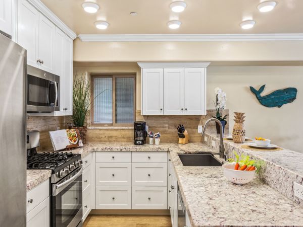 San Diego Beach Communities North Condo 995639