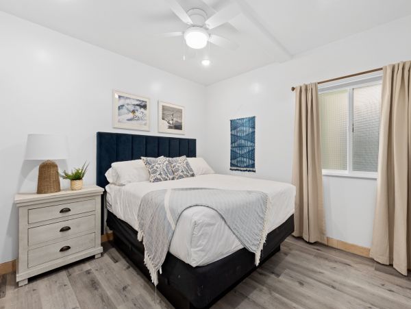 Oceanside Beachfront Vacation Rental Sleeps 14 Guests