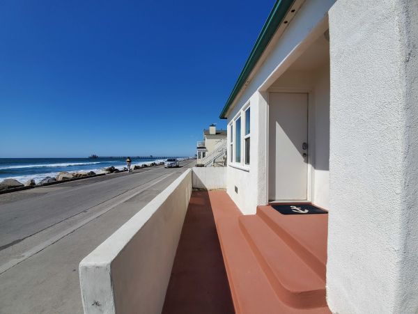 San Diego Beach Communities North Condo 995642