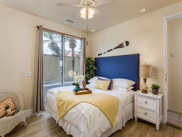 San Diego Beach Communities North Condo 995644