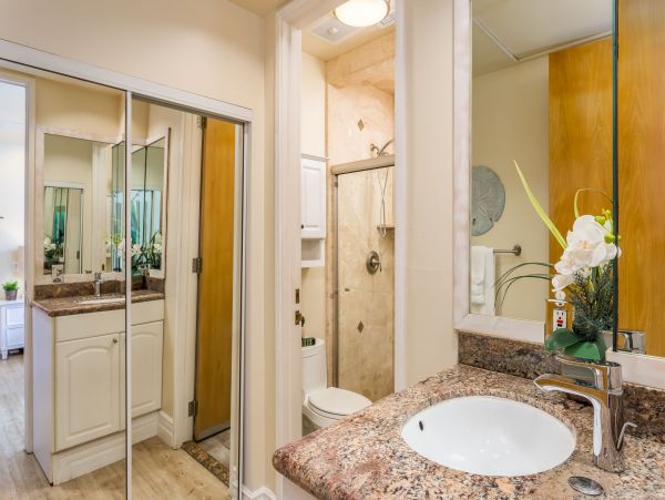 San Diego Beach Communities North Condo 995644