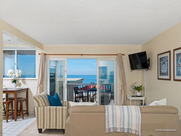 San Diego Beach Communities North Condo 995645