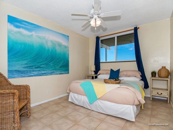 San Diego Beach Communities North Condo 995645