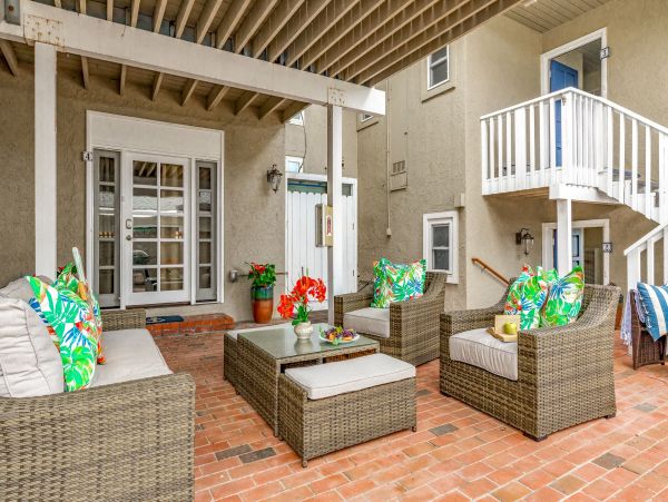San Diego Beach Communities North Condo 995645