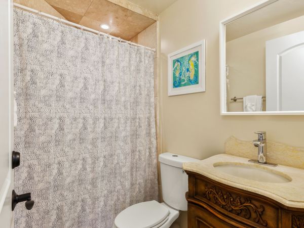 San Diego Beach Communities North Condo 995647
