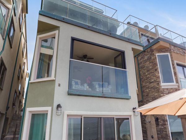 San Diego Beach Communities North Condo 995647