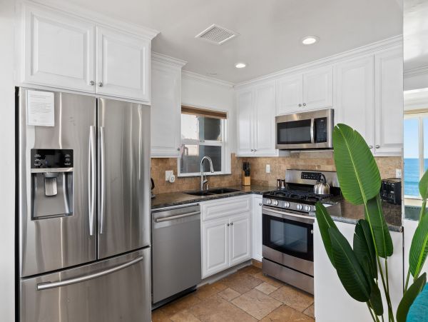 San Diego Beach Communities North Home 995648