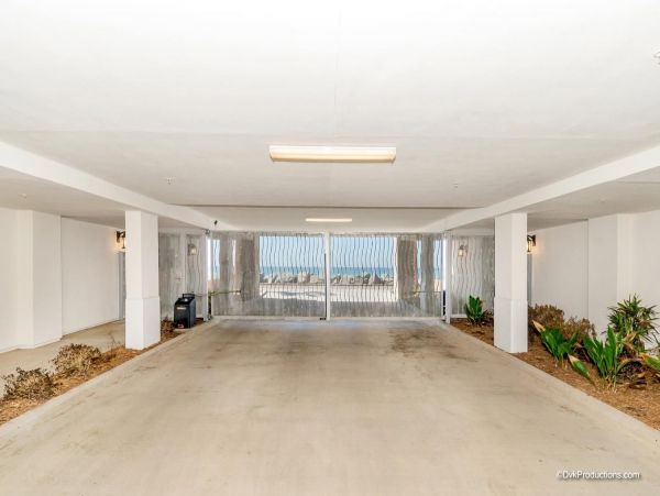 San Diego Beach Communities North Condo 995652
