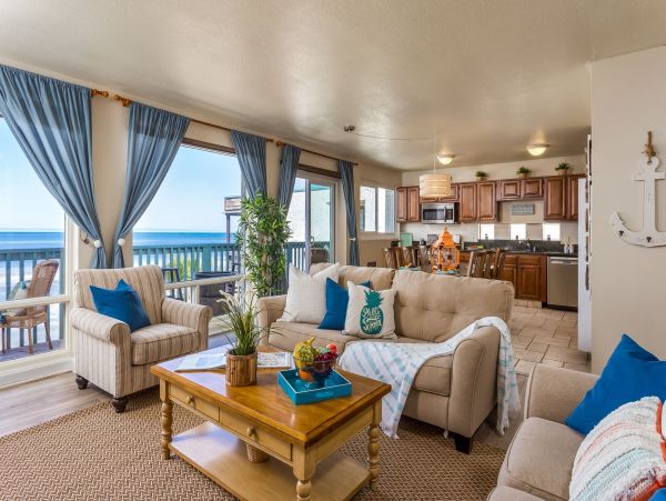 San Diego Beach Communities North Condo 995654