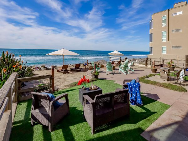 San Diego Beach Communities North Condo 995655