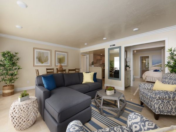 San Diego Beach Communities North Condo 995655