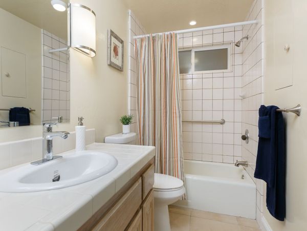 San Diego Beach Communities North Condo 995655