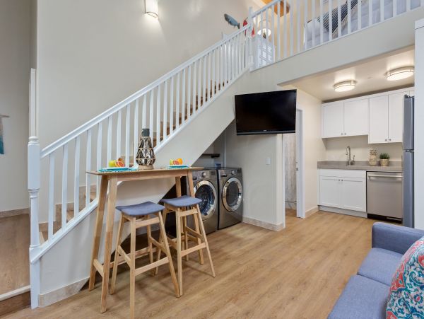 San Diego Beach Communities North Home 995657