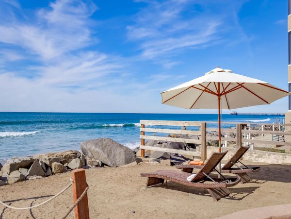 San Diego Beach Communities North Condo 995662