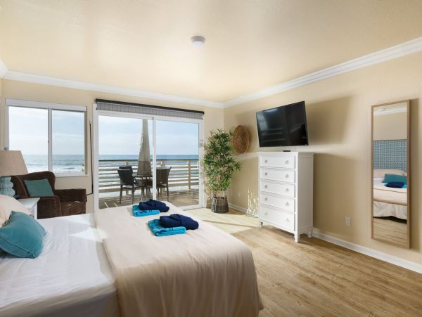 San Diego Beach Communities North Condo 995662