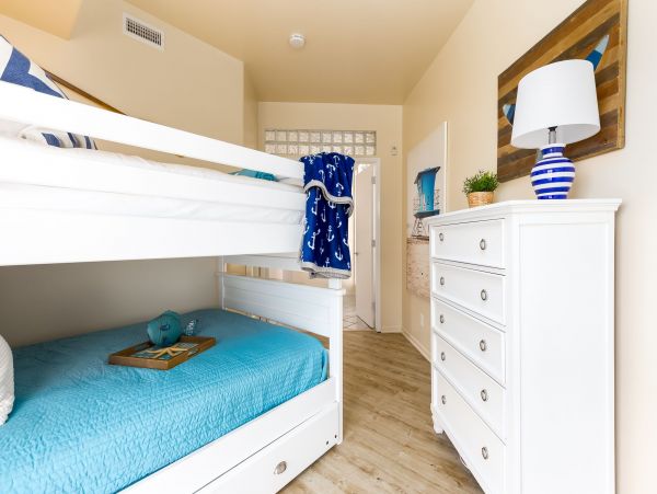 San Diego Beach Communities North Condo 995663
