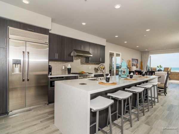 San Diego Beach Communities North Condo 995664