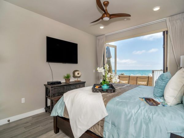 San Diego Beach Communities North Condo 995664