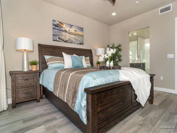 San Diego Beach Communities North Condo 995664
