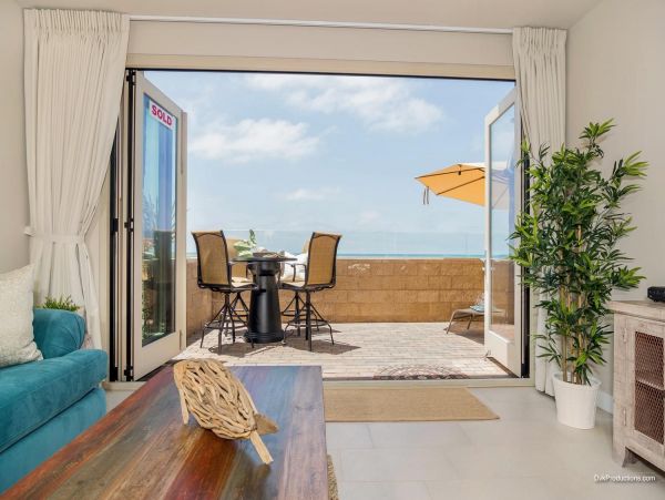 San Diego Beach Communities North Condo 995666
