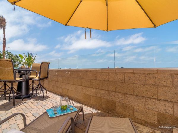 San Diego Beach Communities North Condo 995666