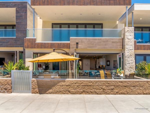 San Diego Beach Communities North Condo 995666