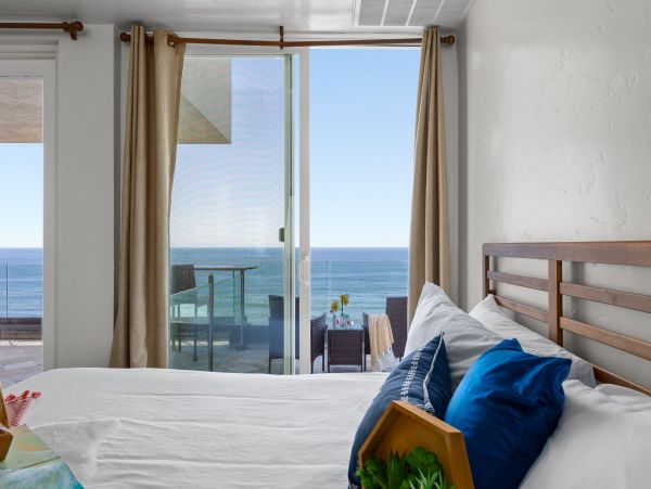 San Diego Beach Communities North Home 995667