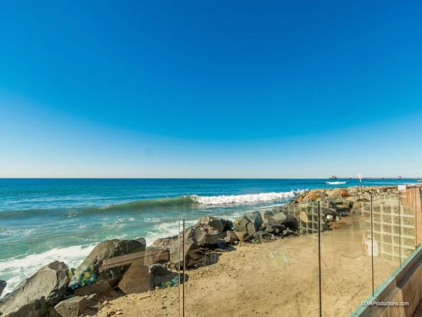 Amazing Three Bedroom Vacation Rental in Oceanside