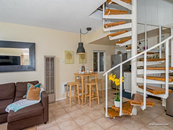 San Diego Beach Communities North Condo 995672