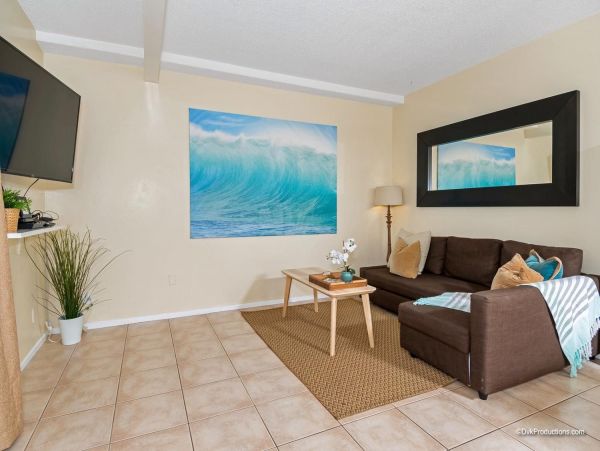 San Diego Beach Communities North Condo 995672