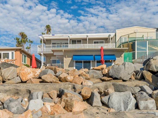 San Diego Beach Communities North Condo 995674