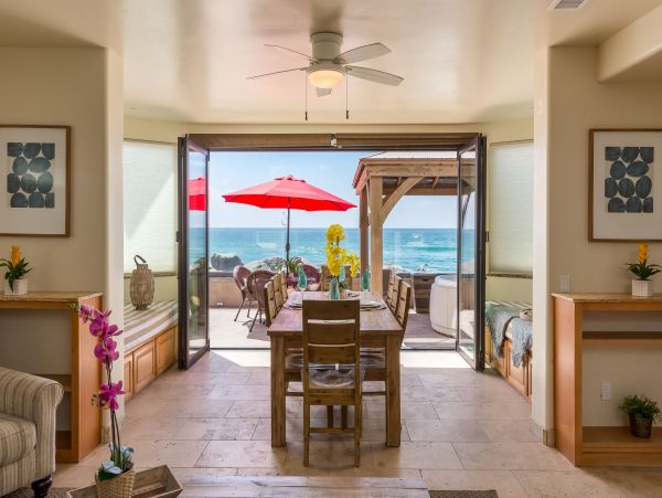 San Diego Beach Communities North Condo 995675