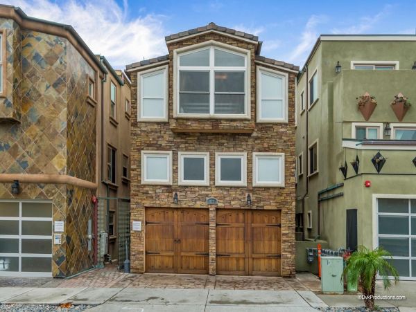San Diego Beach Communities North Condo 995675